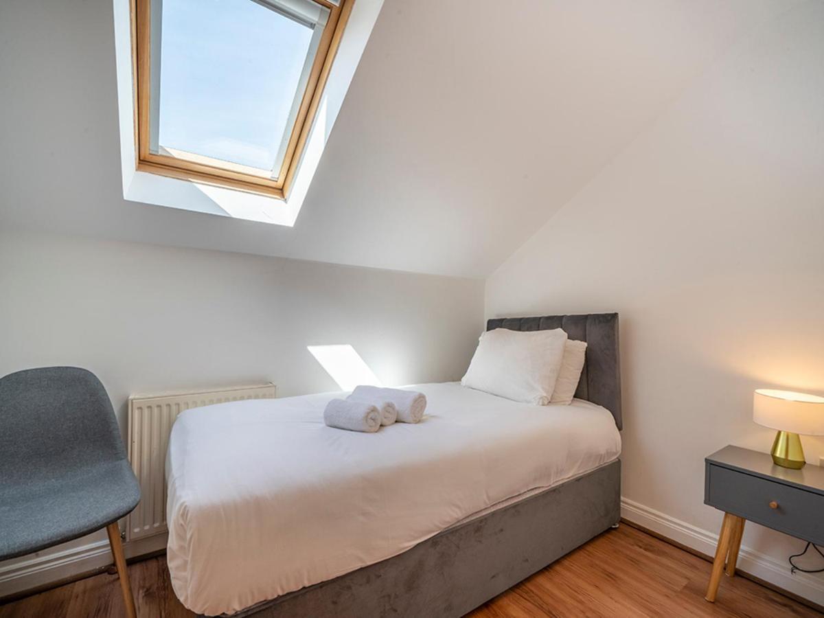 Ferienwohnung Titanic View Penthouse - Gated Complex - Parking Belfast Exterior foto